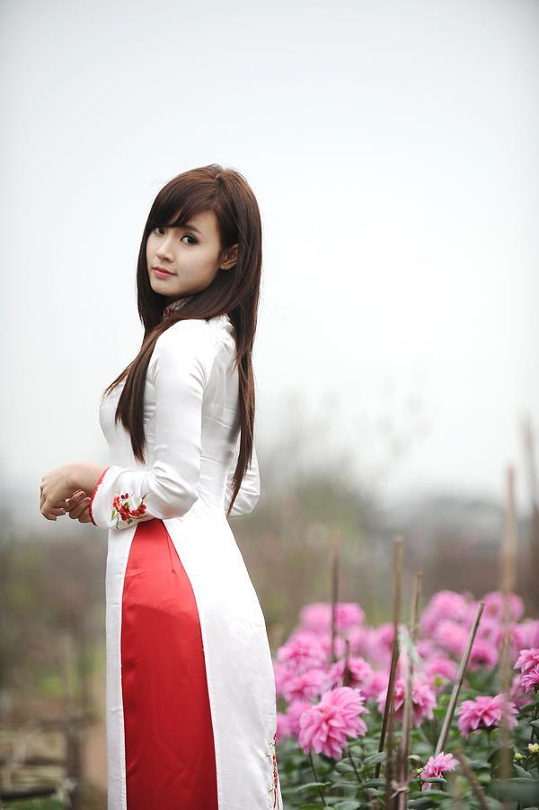 年轻女秘书的目的